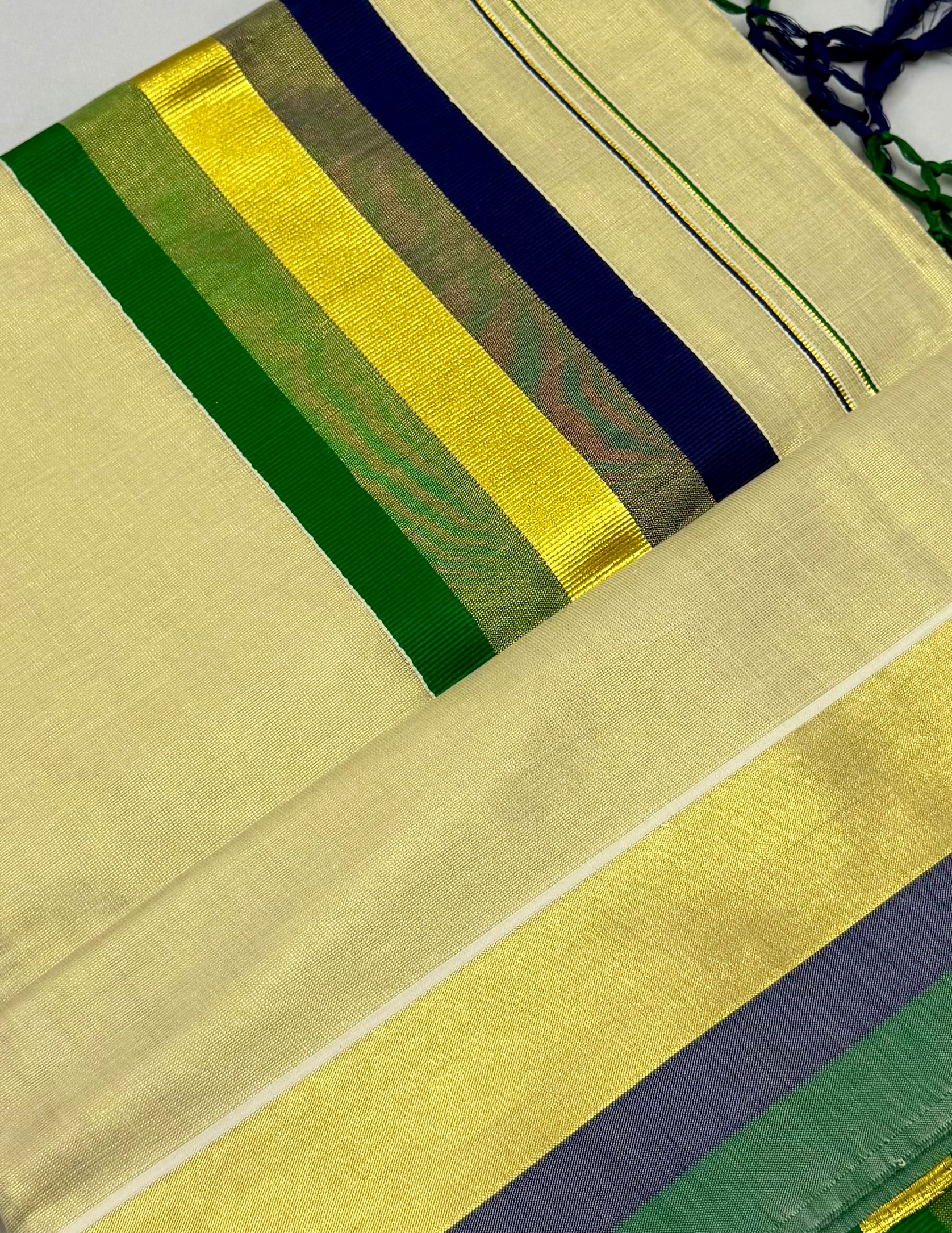 MULTI COLOUR STRIPES GOLDEN KASAVU TISSUE SAREE - (CREAM,GOLD)