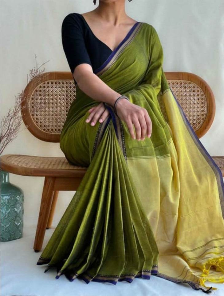 TRNDING SMALL BORDER KHADI COTTON SAREE - GREEN