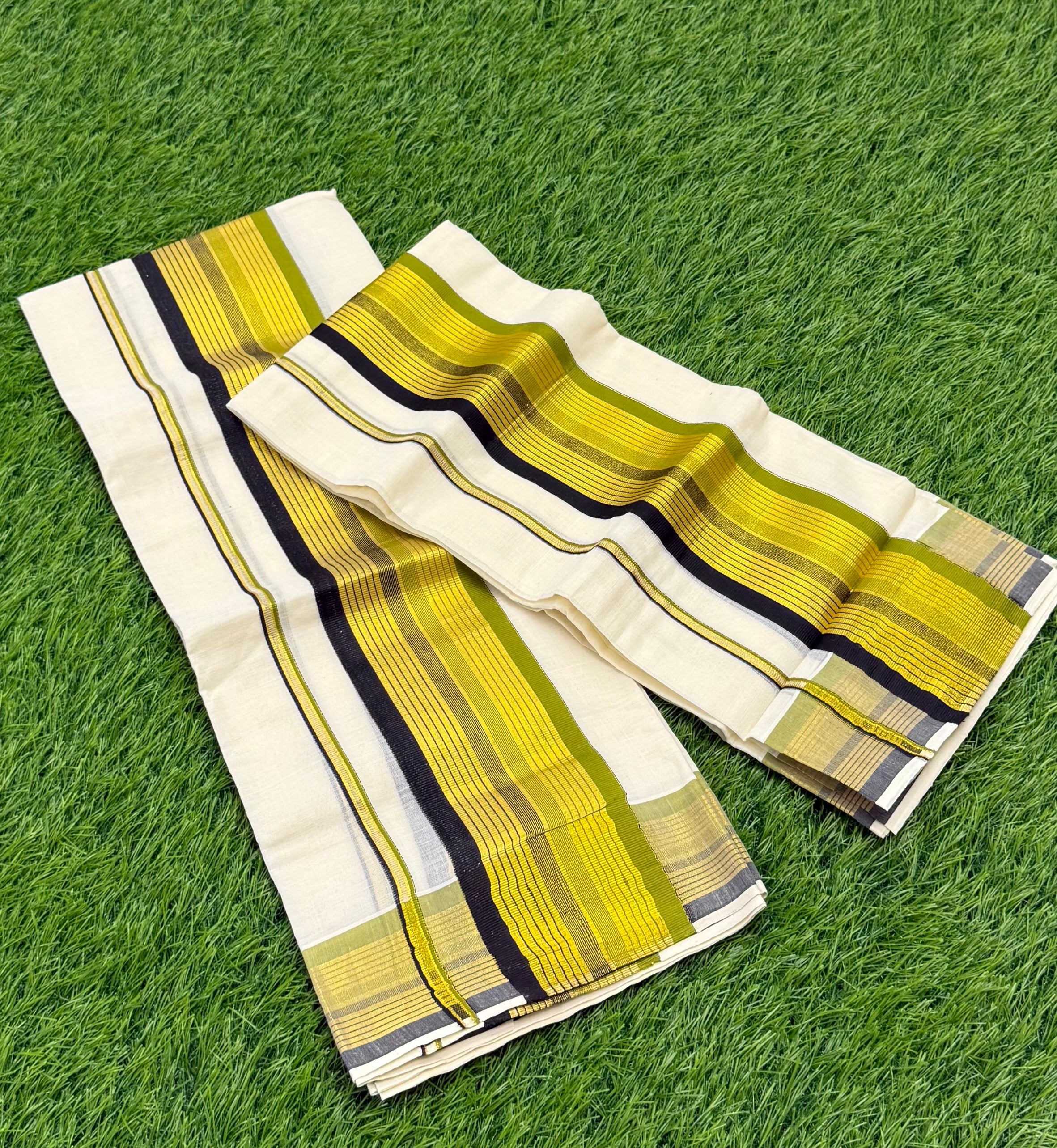KASAVU COTTON STRIPE PATTERN SINGLE SET MUNDU (MUNDUM NERIYATHUM) - 2 X 2.50 MTRS - (OFF WHITE)