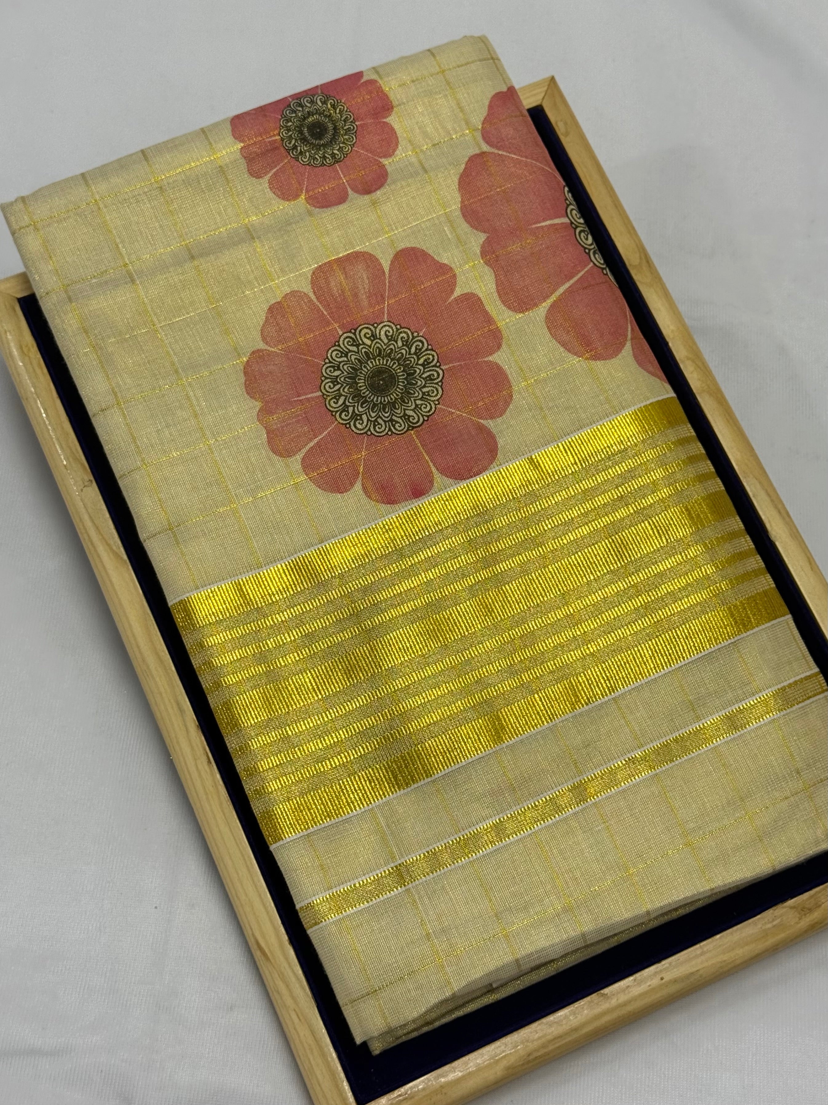 FLORAL PRINTED KASAVU TISSUE SAREE - (GOLD,CREAM)