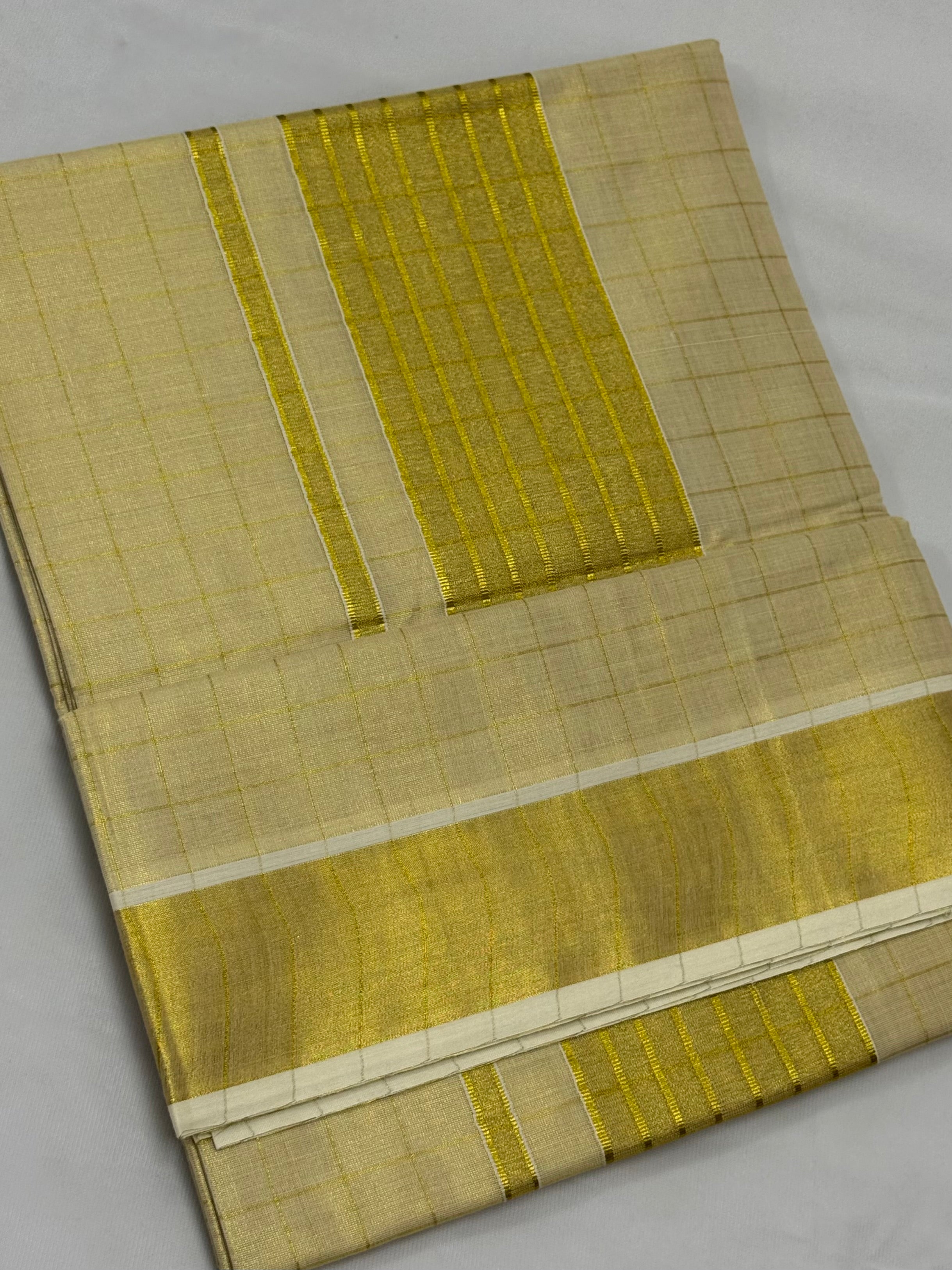 KERALA STRIPES KASAVU TISSUE SAREE - (GOLD,CREAM)