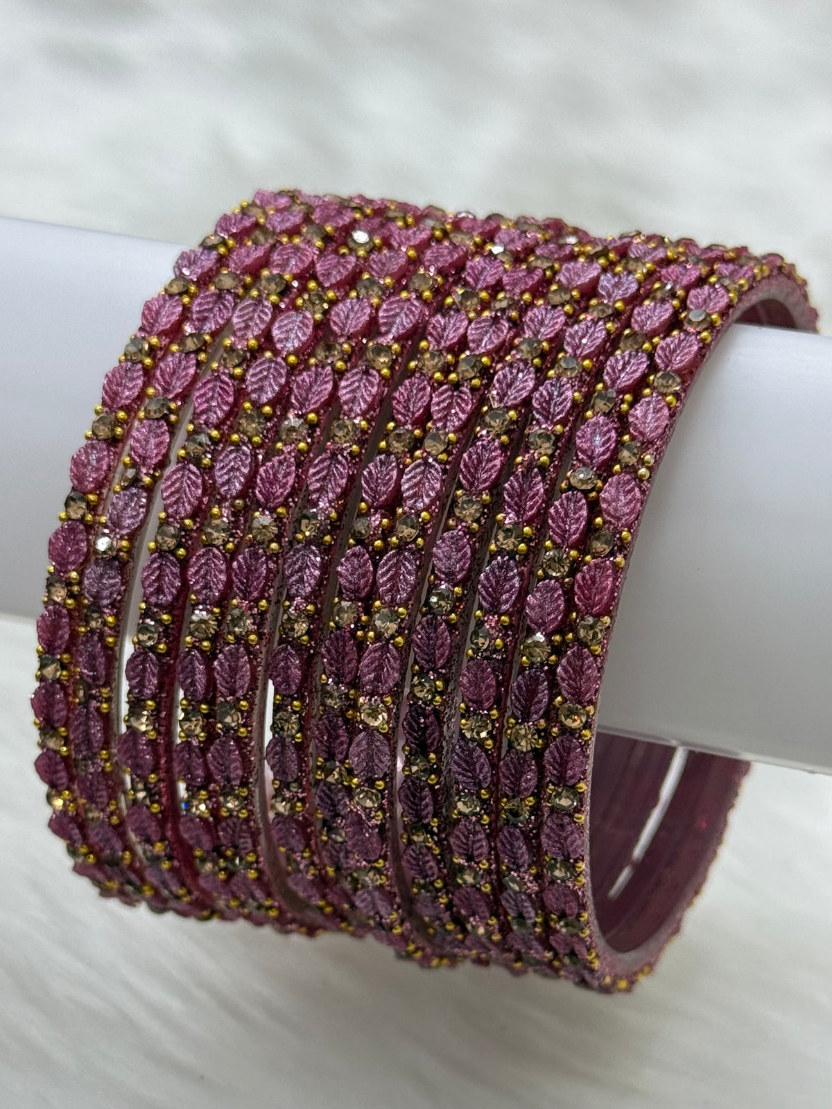 PREMIUM LEAF DESIGN STONE STUDDED GLASS BANGLES PACK OF 12
