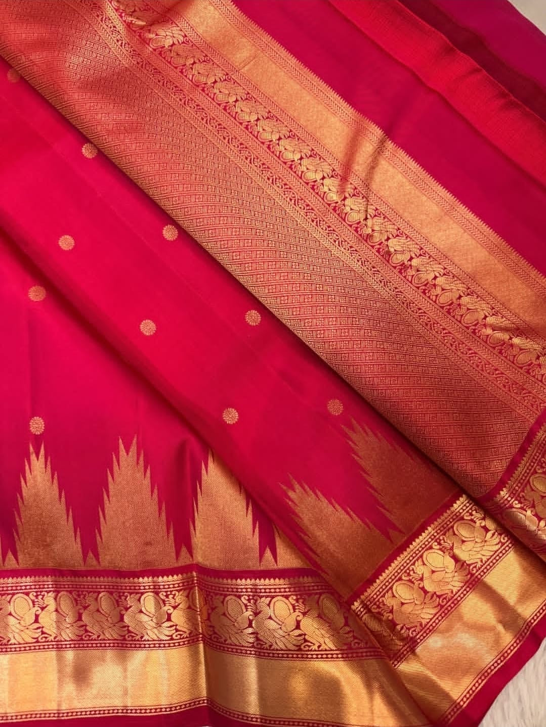 KANCHIPURAM PURE SILK SAREE | SILKMARK® CERTIFIED - HOT PINK