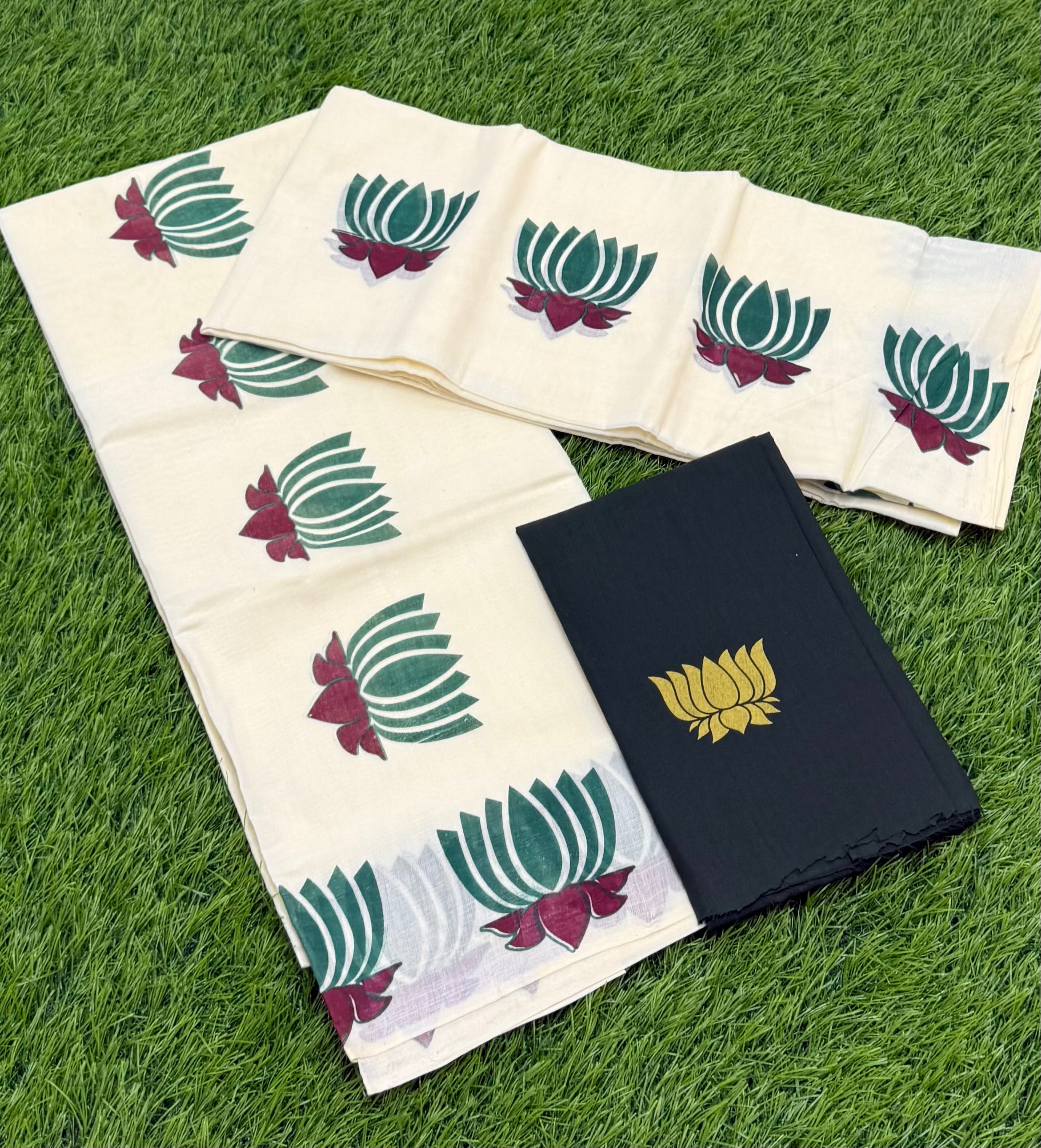 FANCY PRINTED SINGLE SET MUNDU (MUNDUM NERIYATHUM) WITH BLOUSE PIECE - 2 X 2.50 MTRS