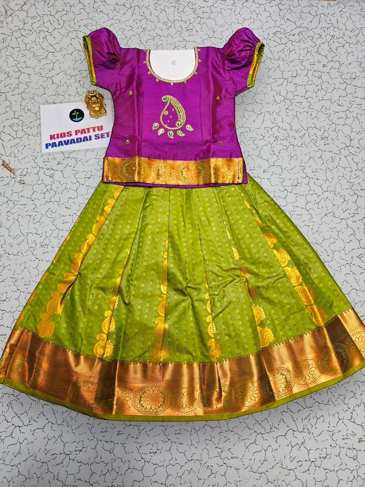 KIDS GIRL'S PATTU PAVADAI/READYMADE LEHENGA CHOLI SET