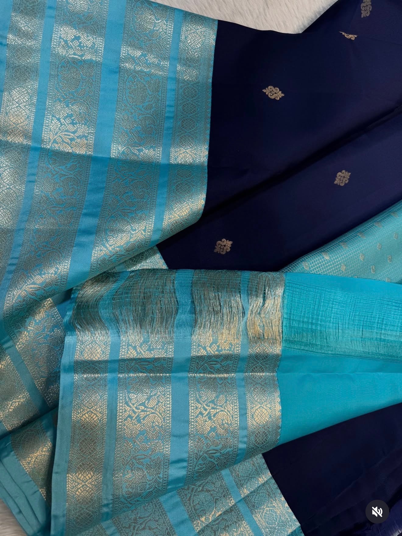 KANCHIPURAM PURE SILK SAREE | SILKMARK® CERTIFIED - NAVY BLUE
