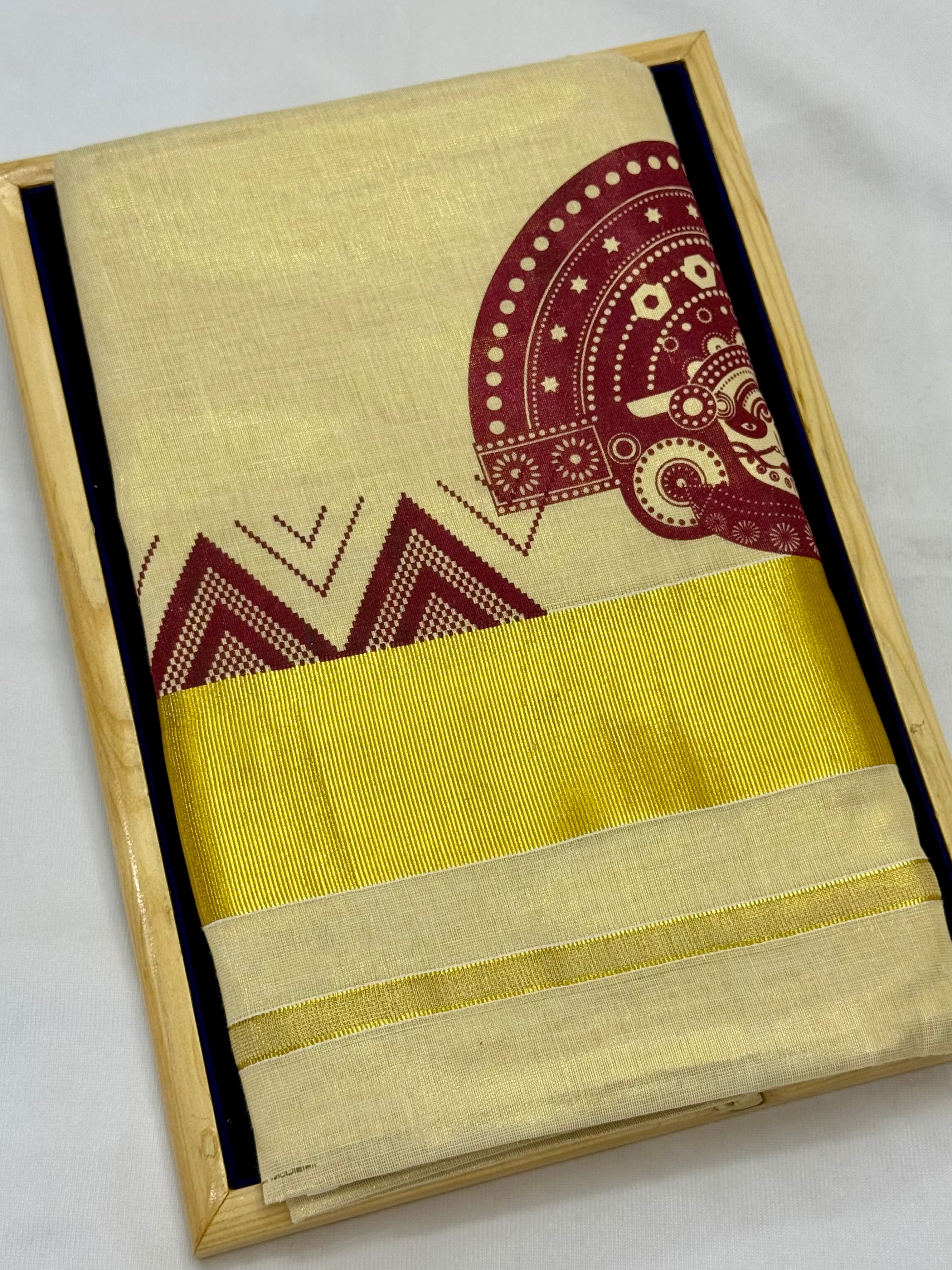 MURAL ART KASAVU TISSUE KERALA SAREE (GOLD,CREAM)