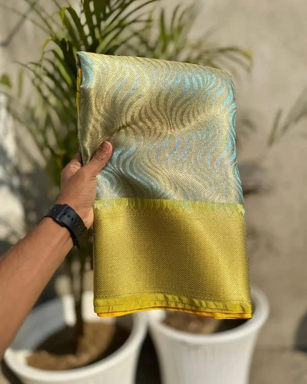 CELEBRITY INSPIRED BANARAS SILK SAREE - GOLDEN BLUE