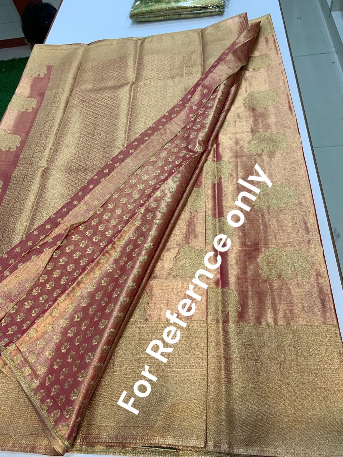 PREMIUM KANCHI TISUSE SILK SAREE - GOLDEN