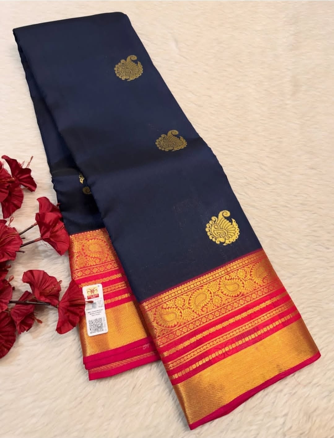 KANCHIPURAM PURE SILK SAREE | SILKMARK® CERTIFIED - NAVY BLUE