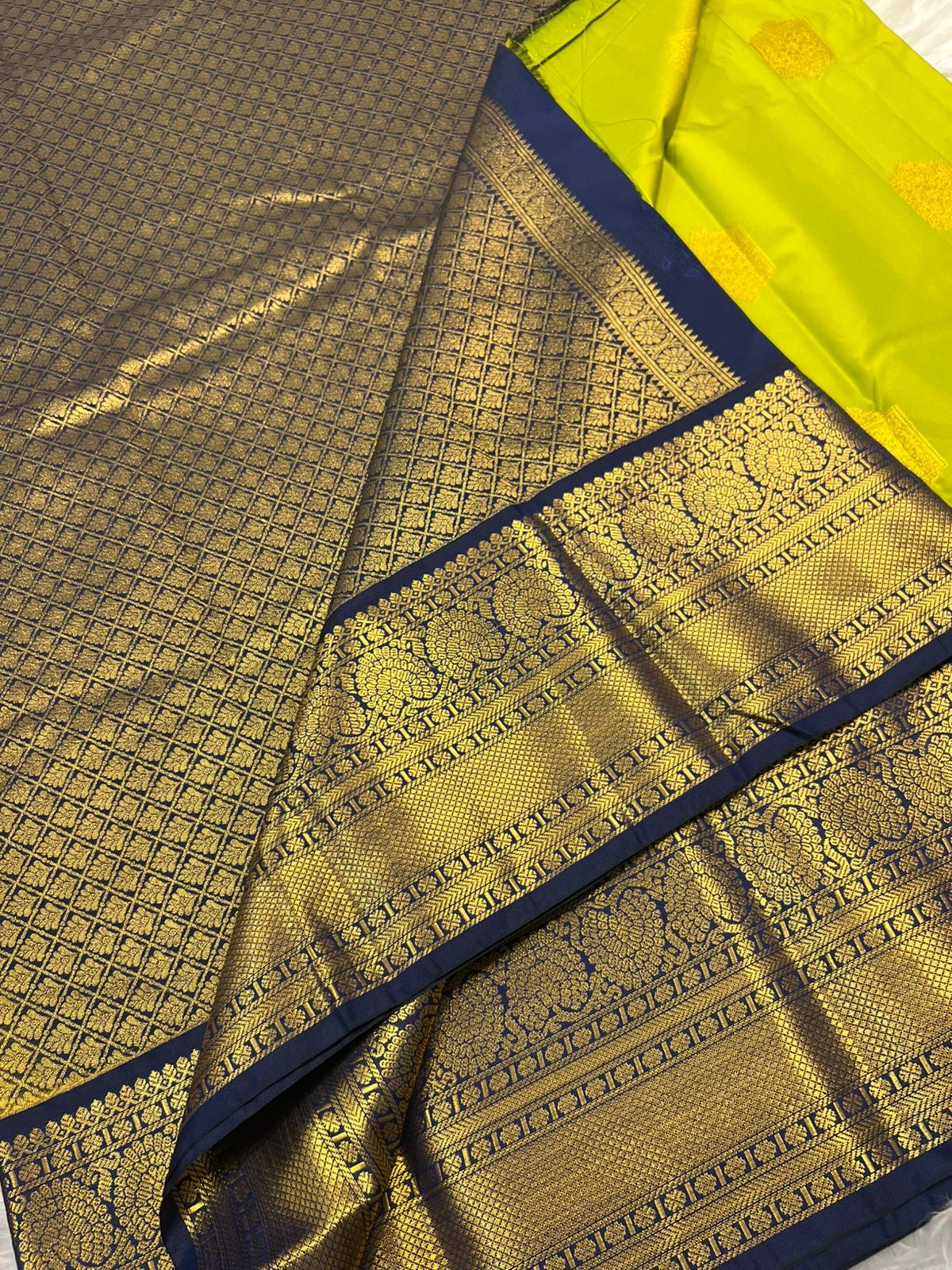 PREMIUM SEMI KANCHI SILK SAREE - YELLOW GREEN