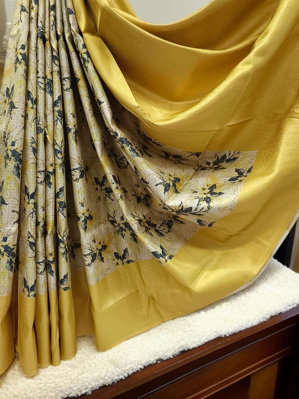 DOLLA FANCY BORDER SAREES