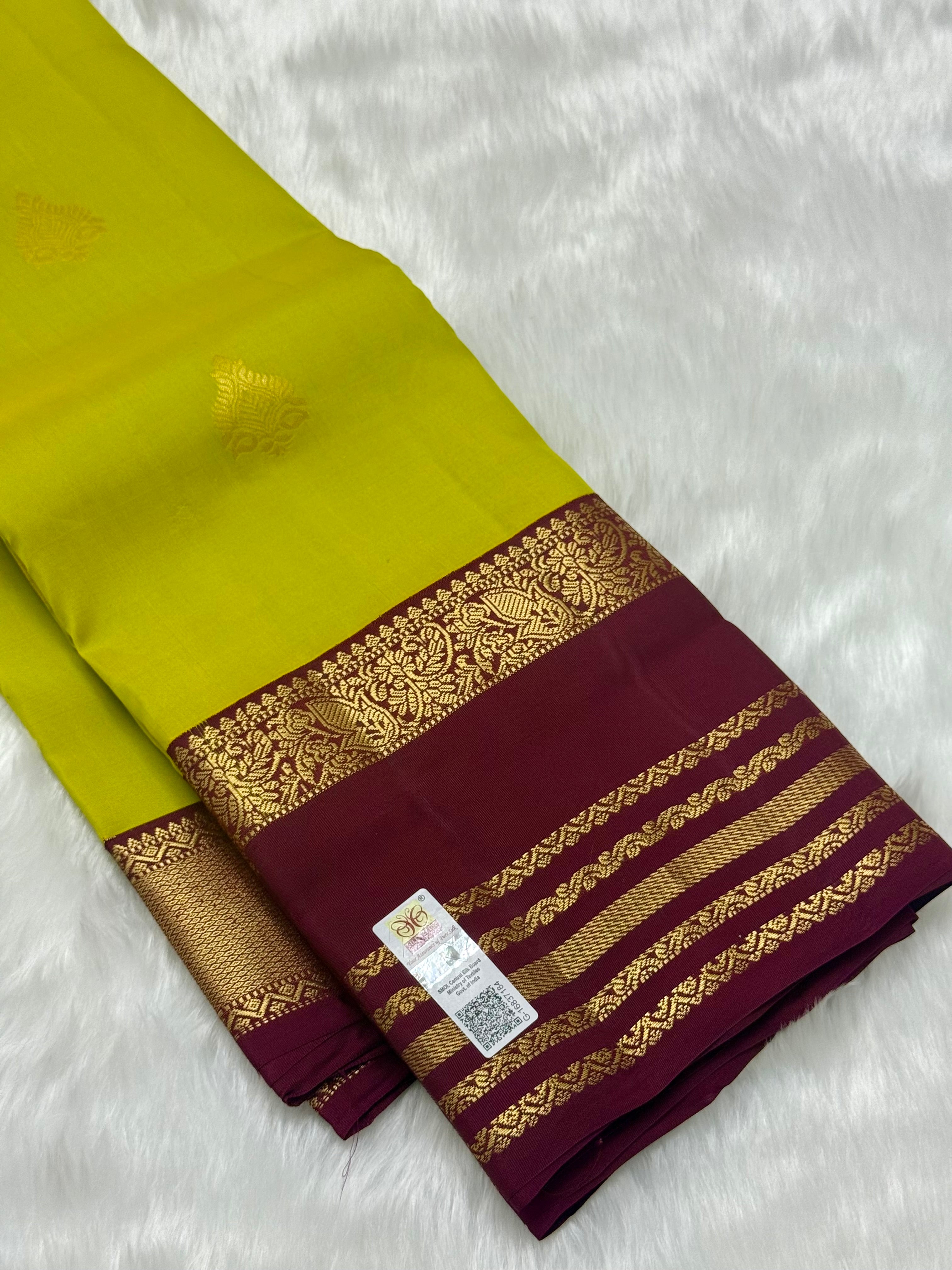 KANCHIPURAM PURE SILK SAREE | SILKMARK® CERTIFIED - YELLOW GREEN