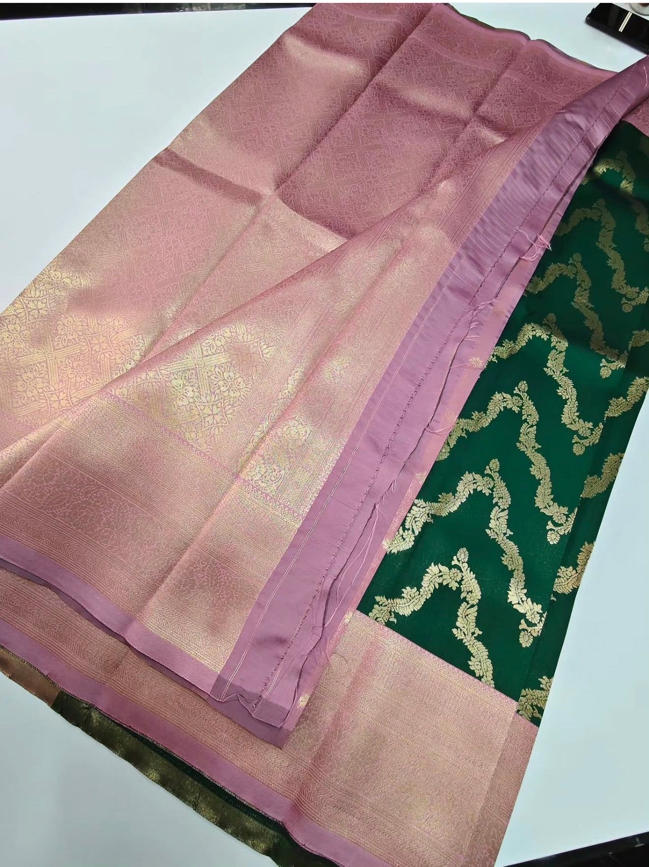 TRENDING NECKLACE DESIGN SILK SAREE - PINE GREEN