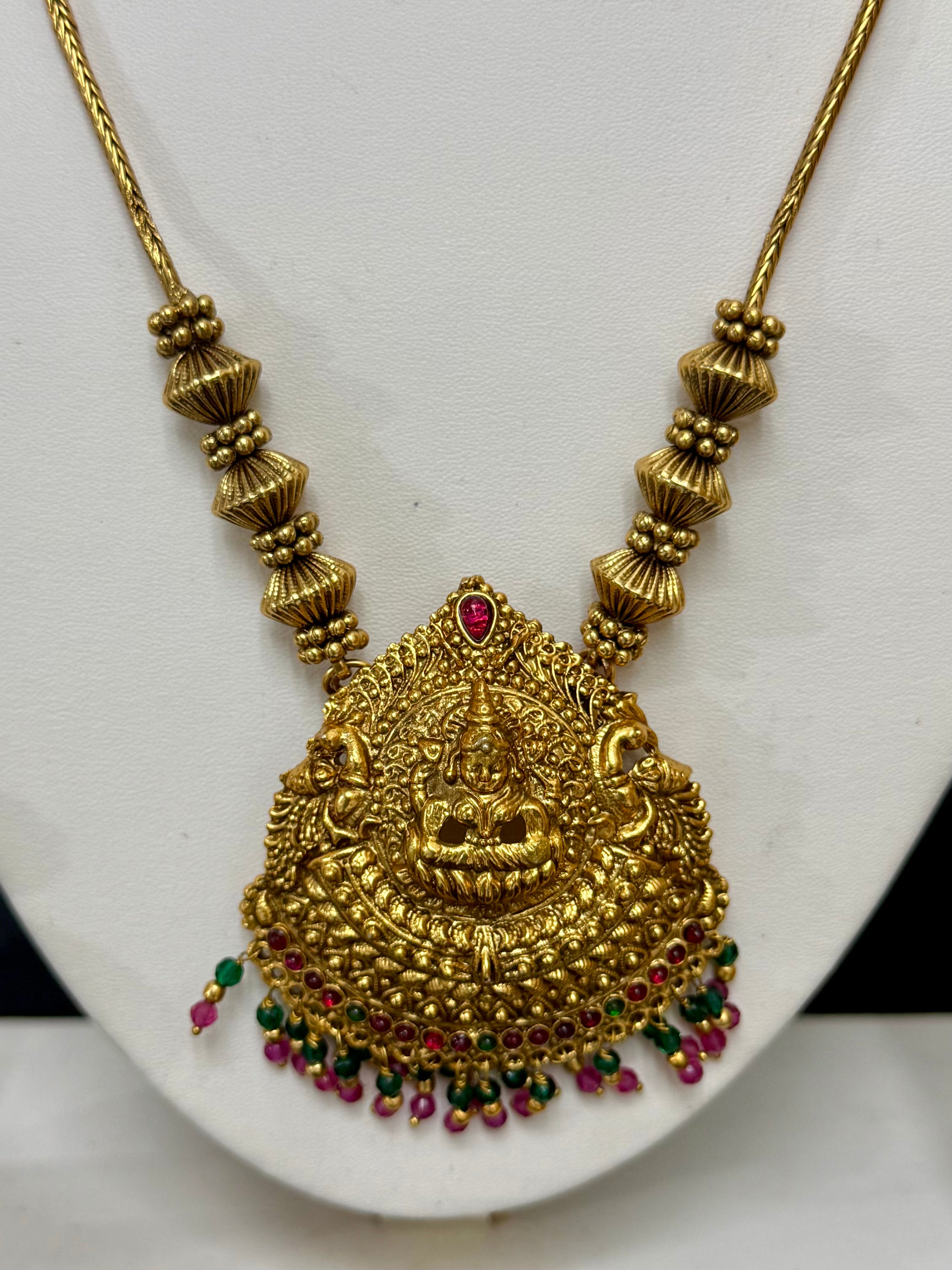 BEAUTIFUL ANTIQUE PENDANT WITH JHUMKA SET