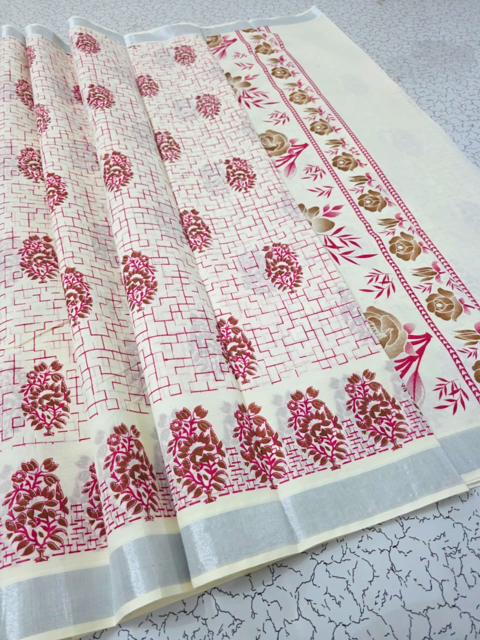PRINTED WORK KERALA COTTON SAREES