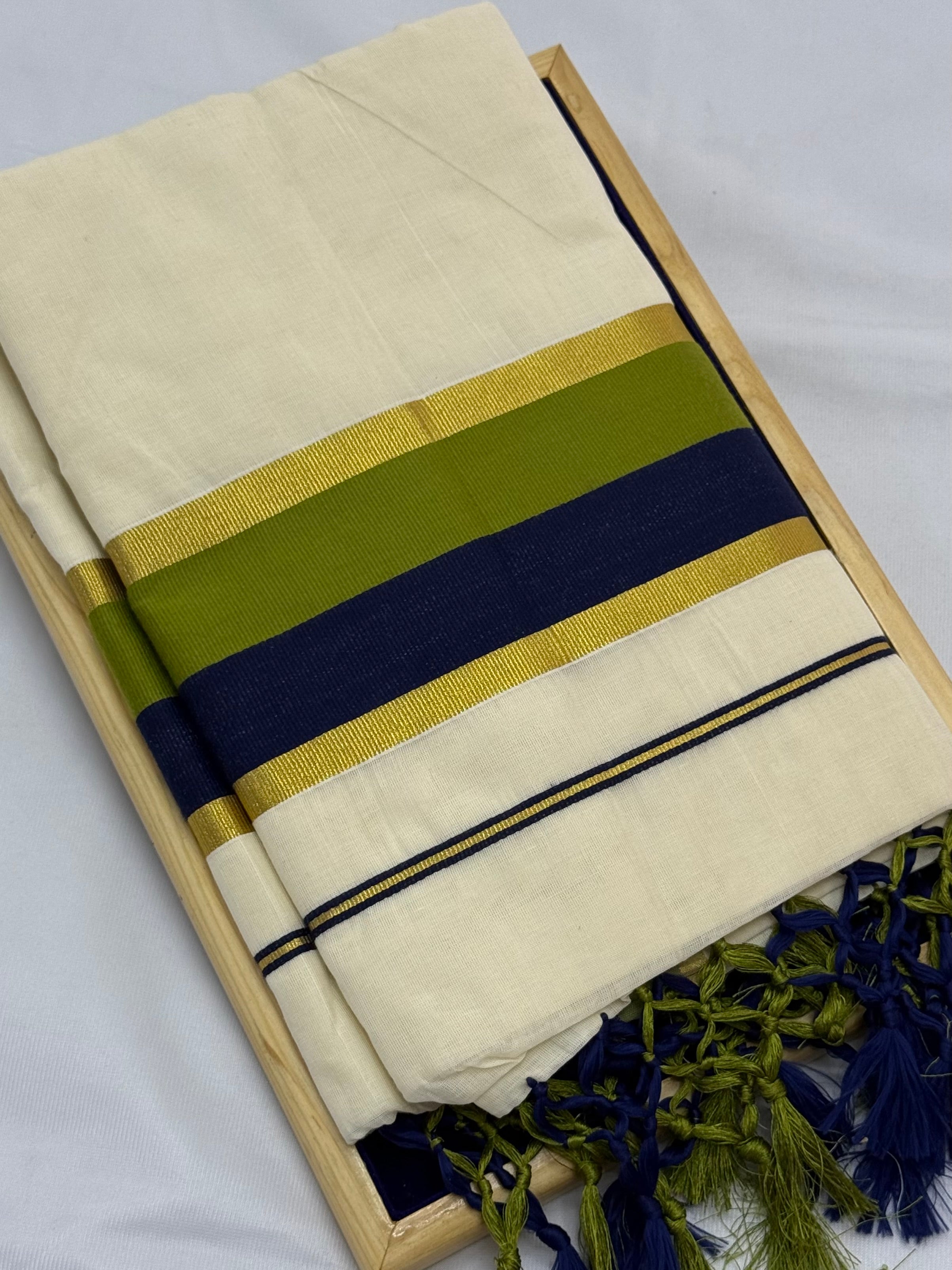 MULTI COLOUR STRIPES GOLDEN KASAVU COTTON SAREE - (OFF WHITE,GOLD)