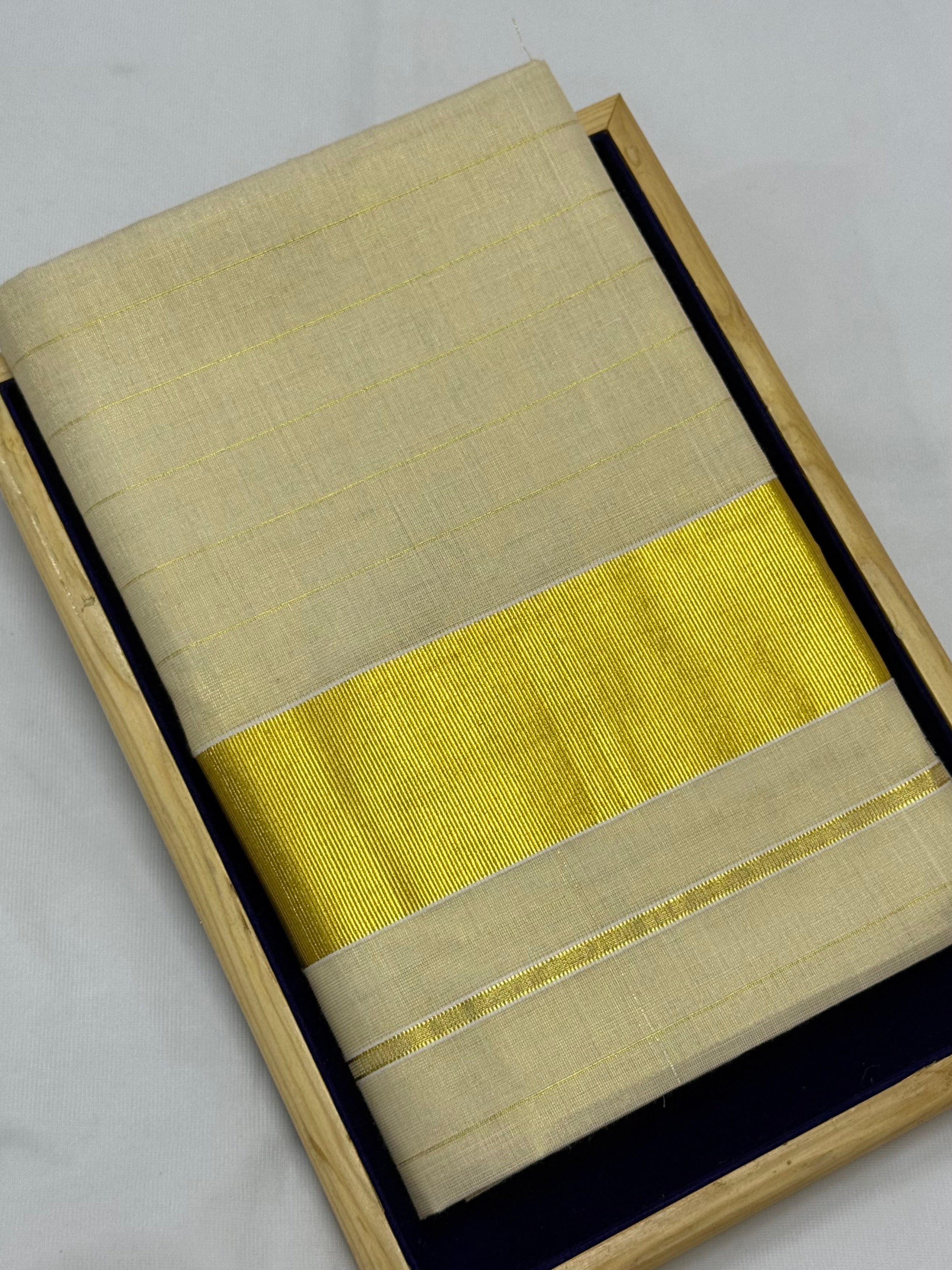 TRADITIONALSTRIPES KASAVU TISSUE SAREE - (CREAM,GOLD)