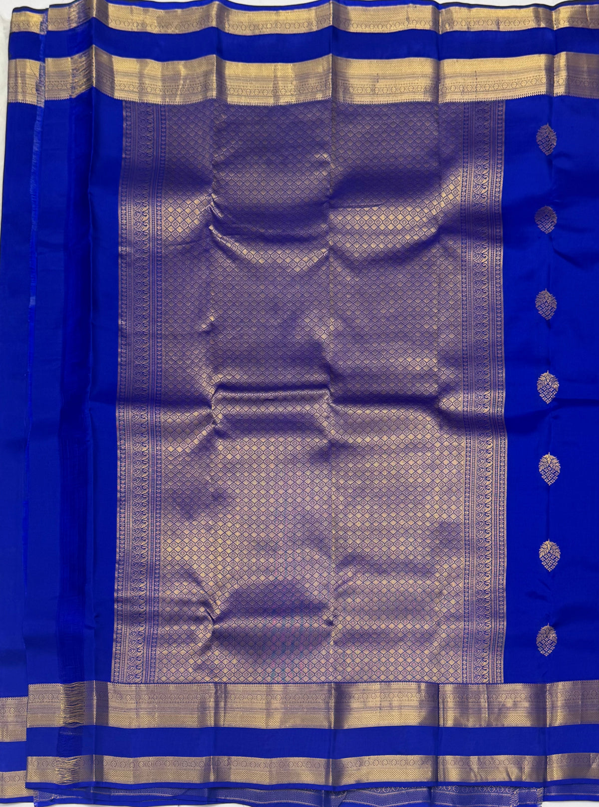 KANCHIPURAM PURE SILK SAREE | SILKMARK® CERTIFIED - ROYAL BLUE