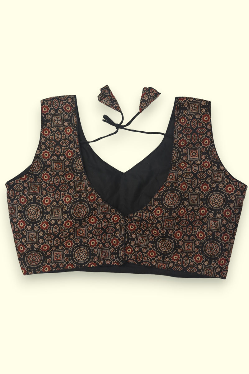 WOMEN'S SLEEVELESS PRINTED COTTON BLOUSE - BLACK