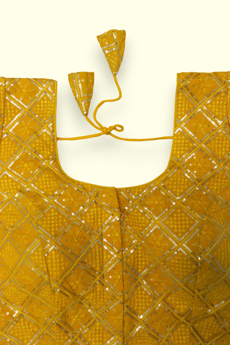 SLEEVELESS SEQUIN EMBROIDERY BLOUSE- YELLOW