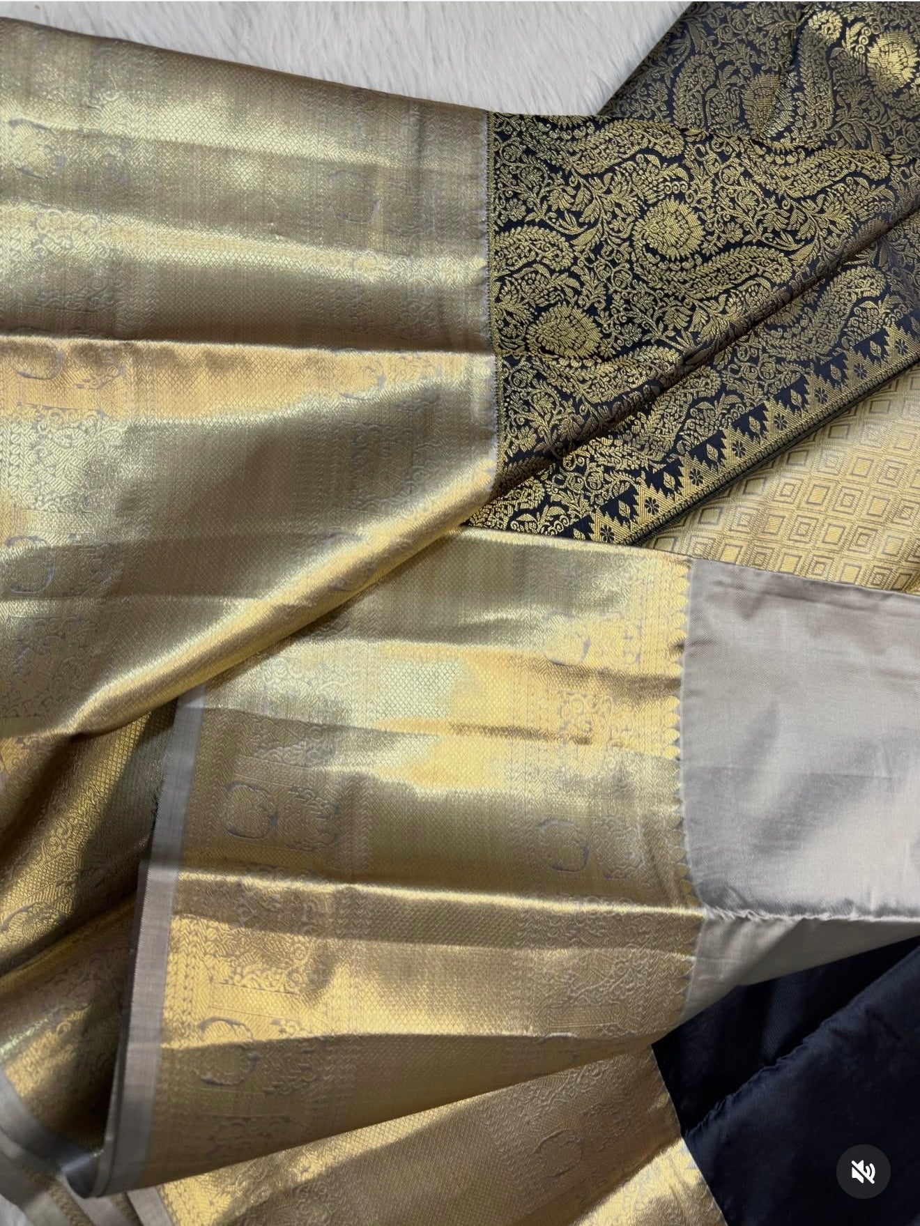 PREMIUM SEMI KANCHI SILK SAREE - GOLDEN GREEN