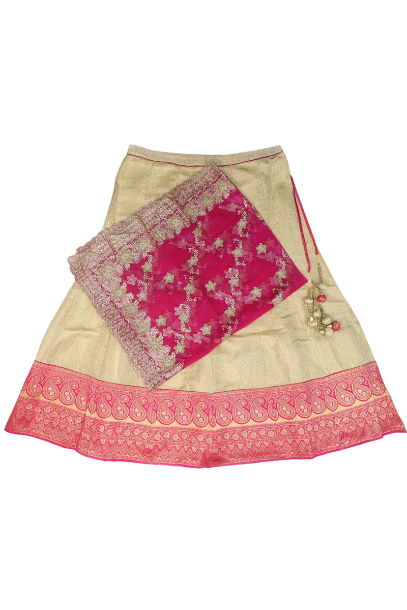 WOMEN'S SANDAL & PINK SEMI STITCHED LEHENGA CHOLI WITH DUPATTA GRABO365