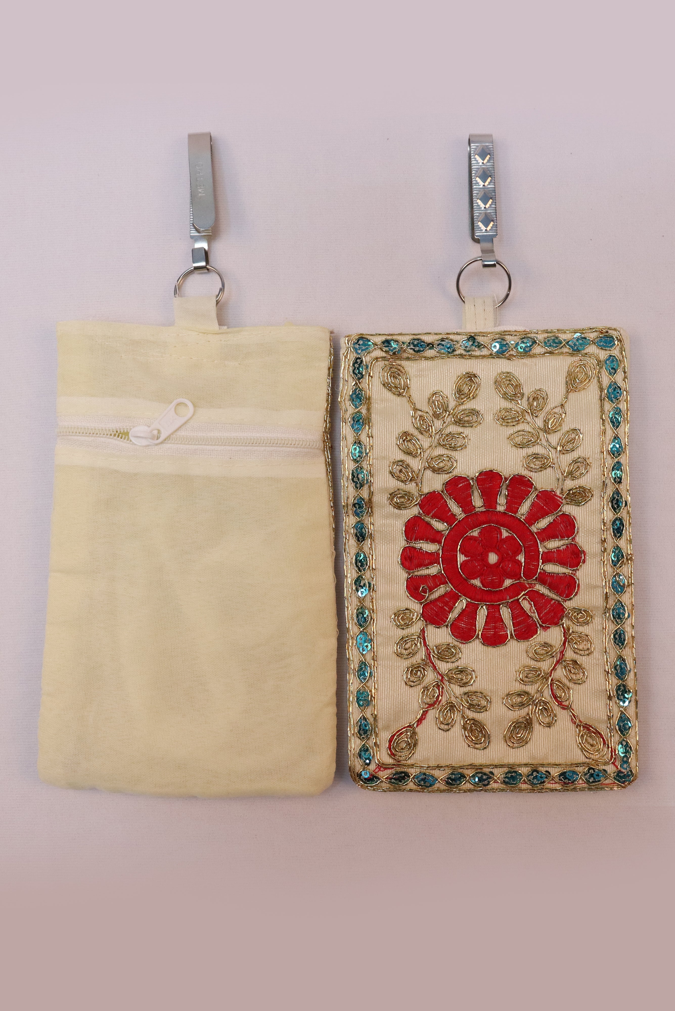 HANDLOOM JARI MOBILE SLING COVER GRABO365