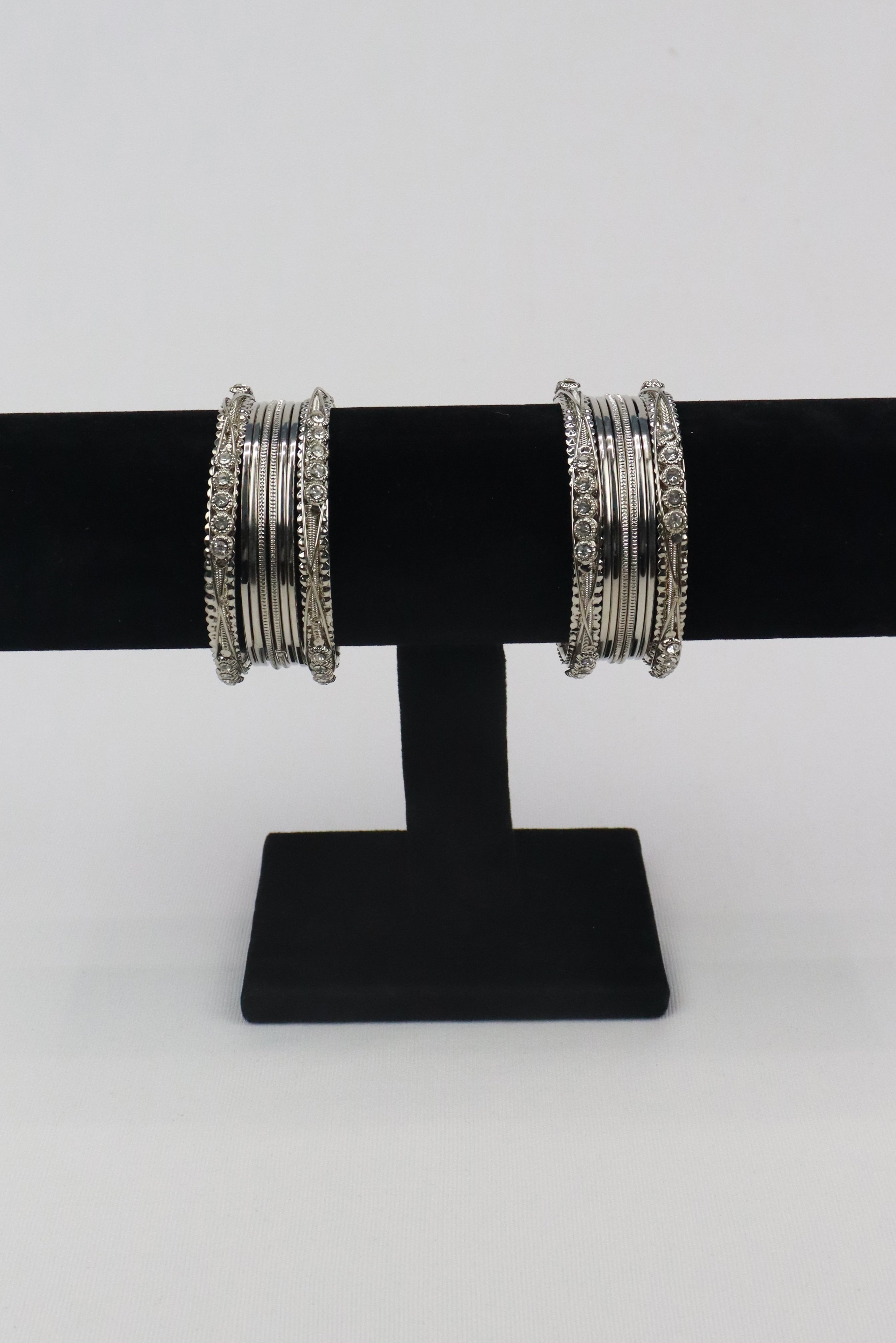 FANCY SILVER BANGLE SET OF 2 GRABO365