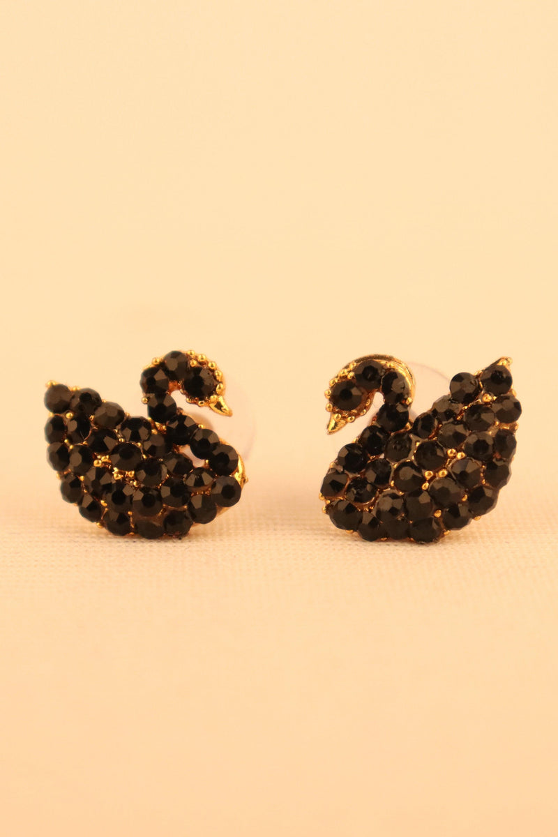 BLACK SWAN DESIGNER STUD EARRINGS GRABO365