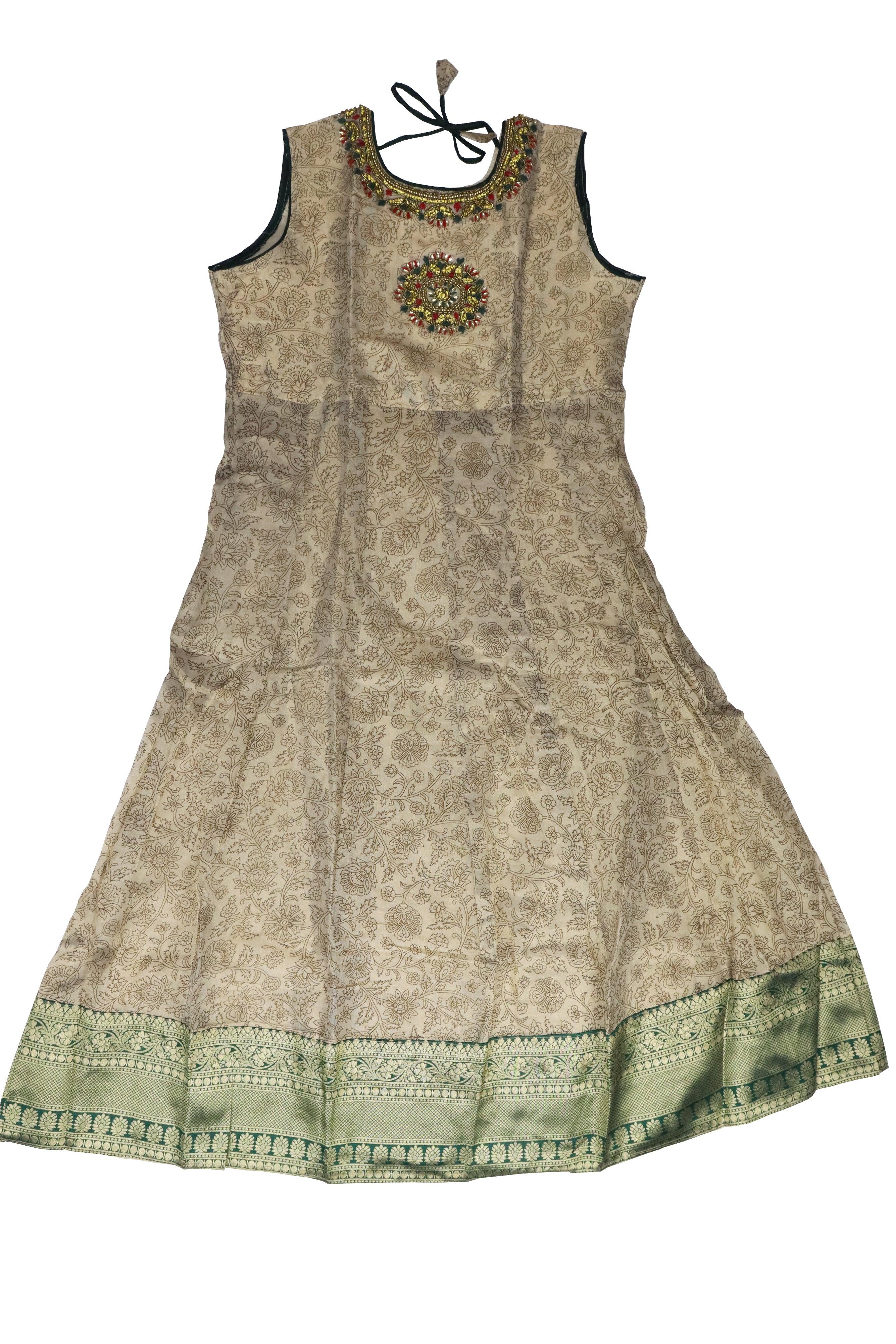 WOMEN'S CREAM COLOUR KURTIS GRABO365