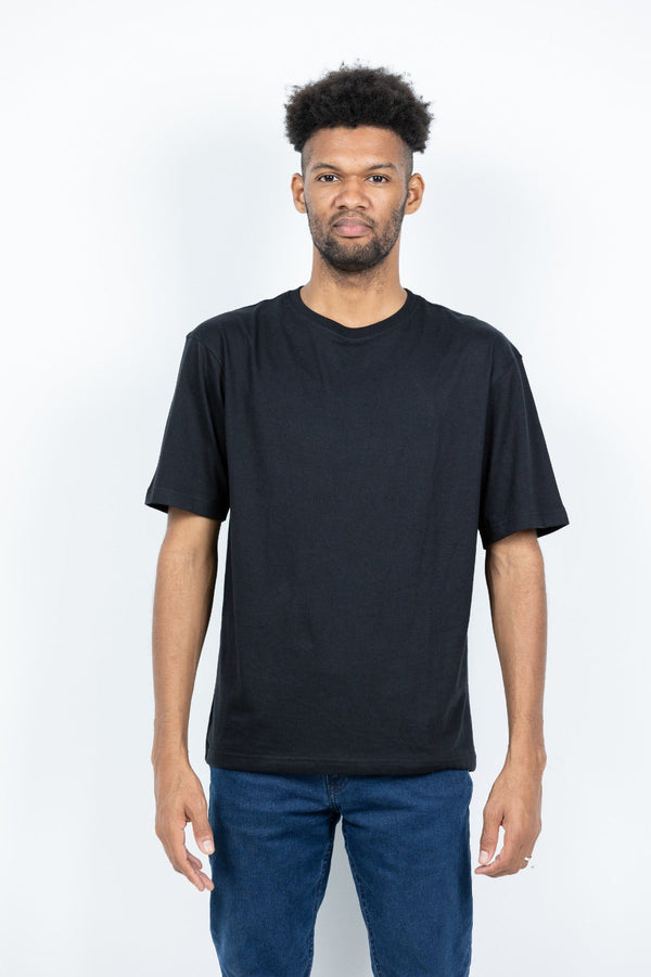 GRABO365® DESIGN Oversized T-shirt with crew neck in Black GRABO365