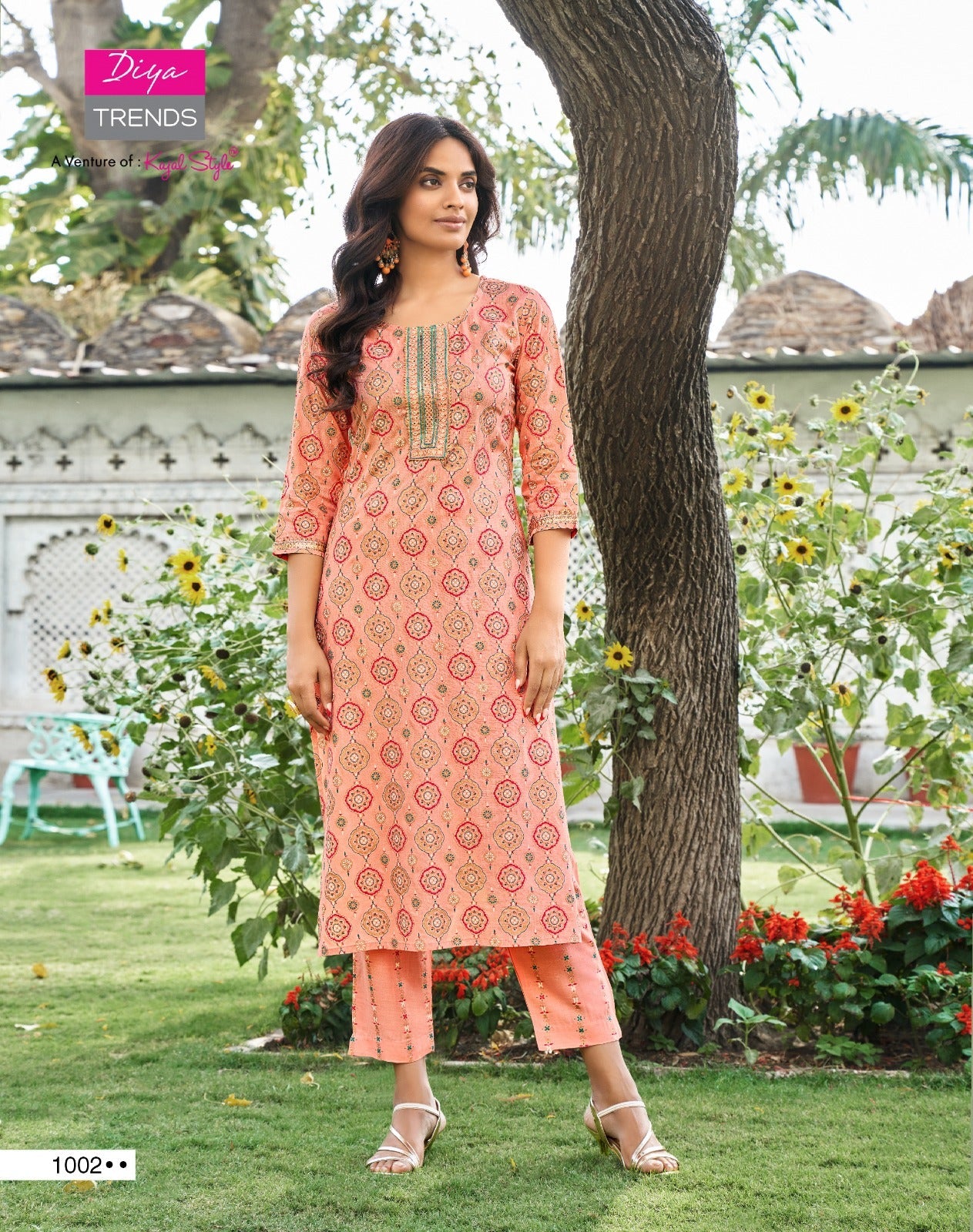 WOMEN'S CASUAL KURTI WITH BOTTOM COLLECTION GRABO365