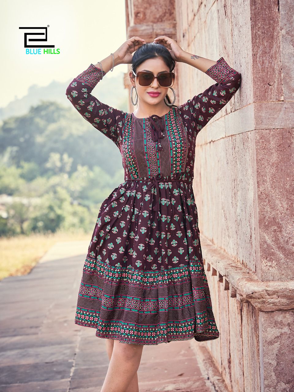 WOMEN'S DESIGNER TUNIC STYLE KURTIS GRABO365